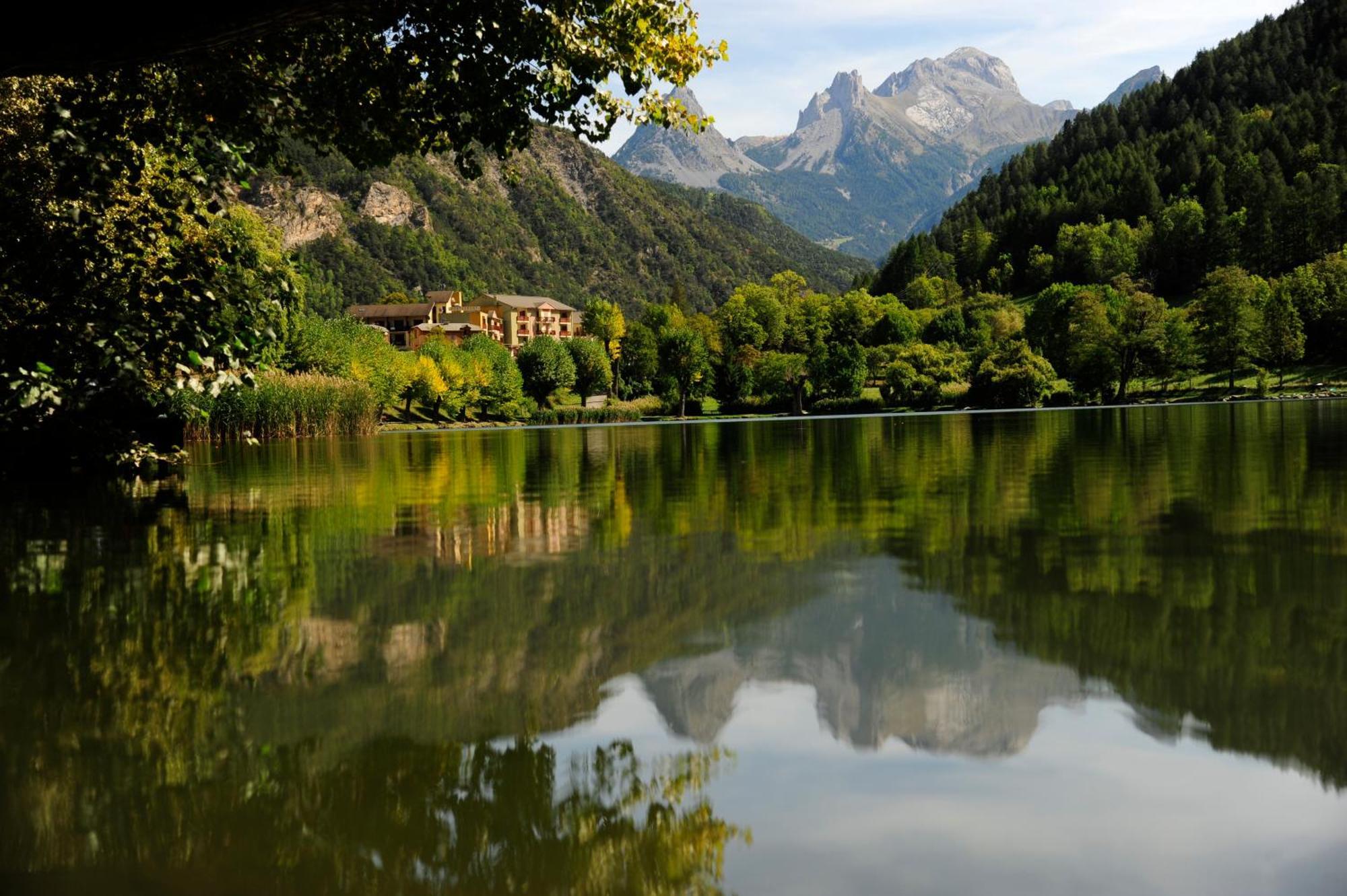 La Capitale - Les Gites De L Argile Barcelonnette Eksteriør billede
