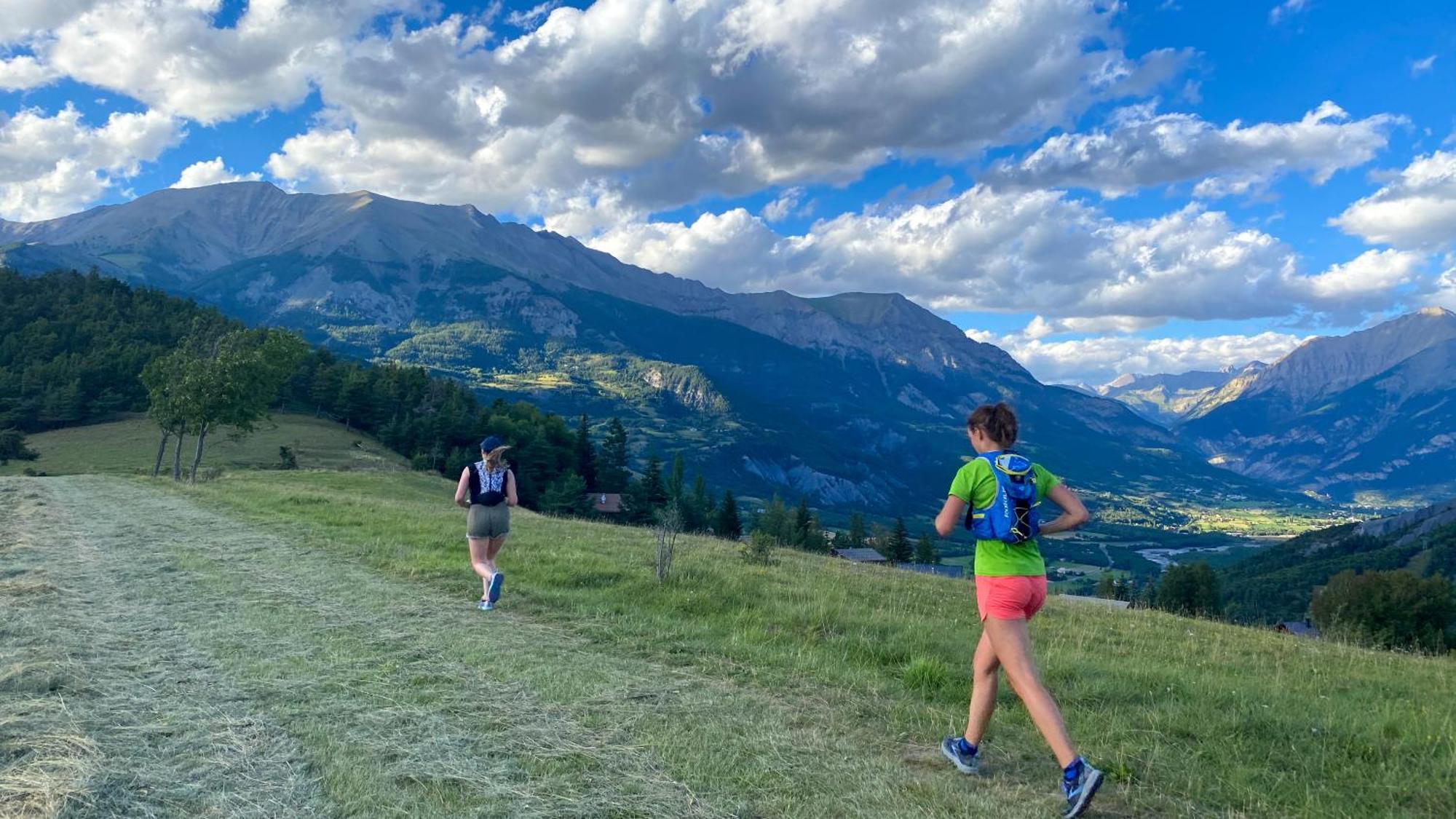 La Capitale - Les Gites De L Argile Barcelonnette Eksteriør billede