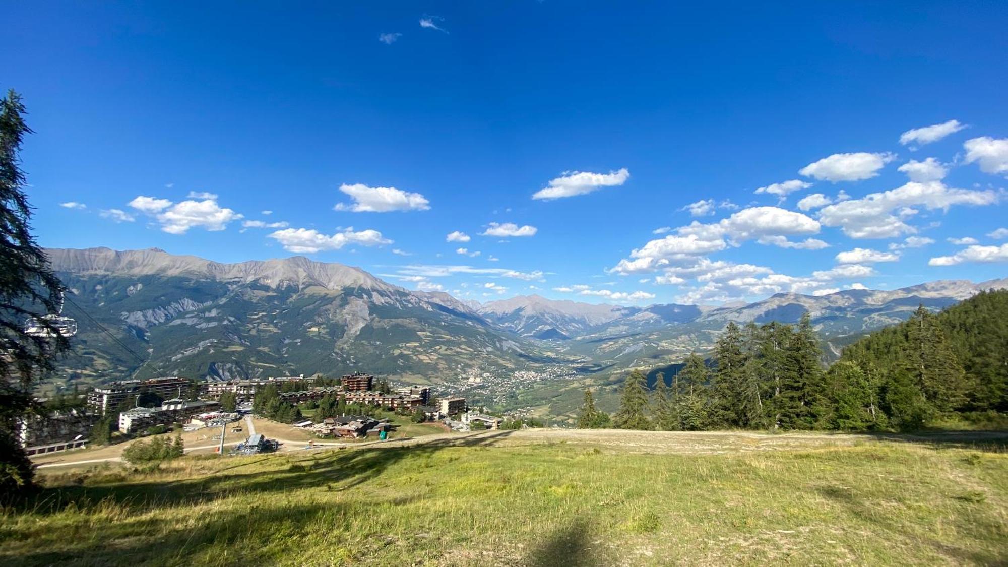 La Capitale - Les Gites De L Argile Barcelonnette Eksteriør billede